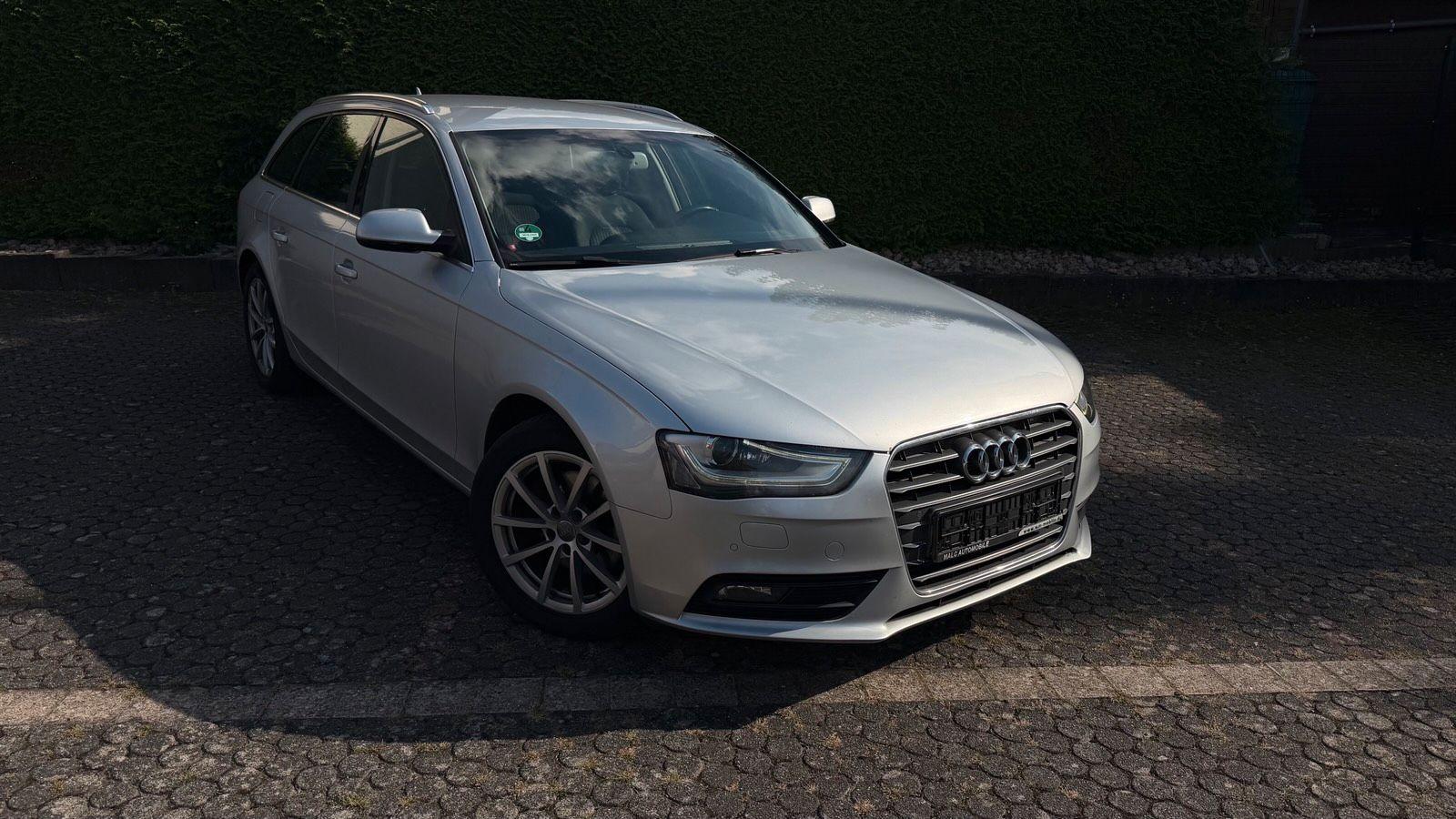Audi A4 2012 — interior
