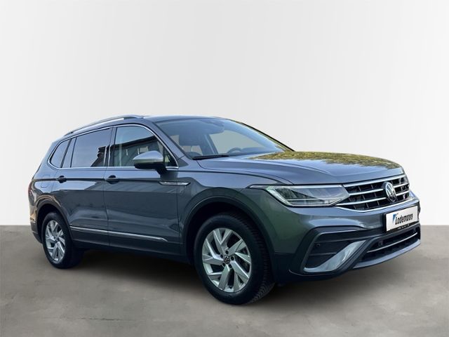 Tiguan Allspace 1.5 TSI DSG 7-SITZE+LED+NAVI+AHK