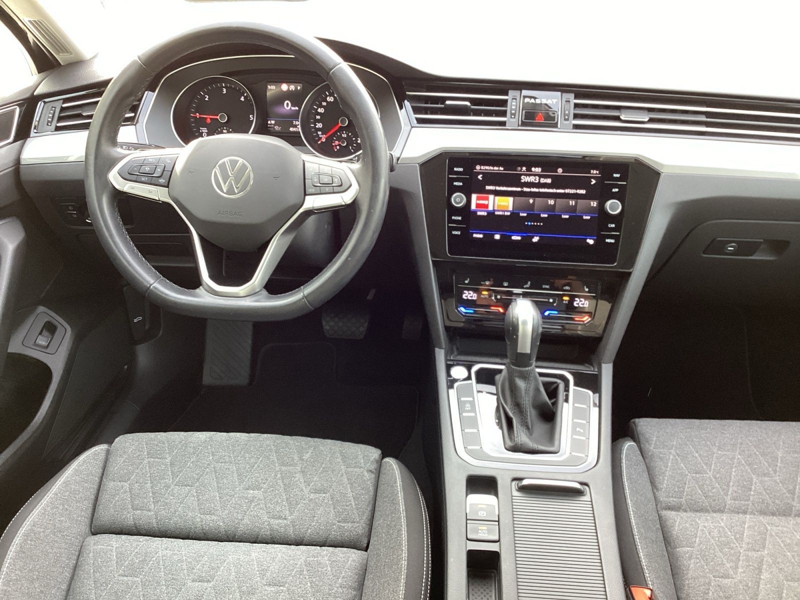 Volkswagen Passat - Bild 11