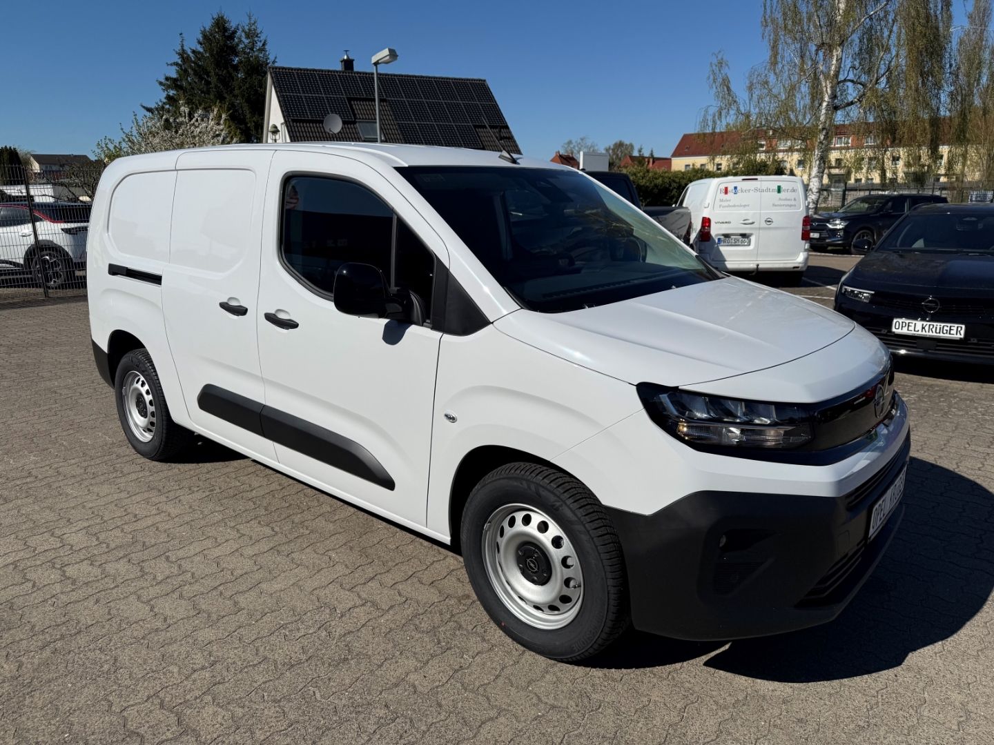 Fahrzeugabbildung Opel Combo Cargo Diesel 1,5 erhöhte Nutzlast XL