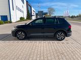 Volkswagen Tiguan 1.5 TSI OPF DSG UNITED Navi LED AHK - Volkswagen Tiguan UNITED mit Benzin-Antrieb