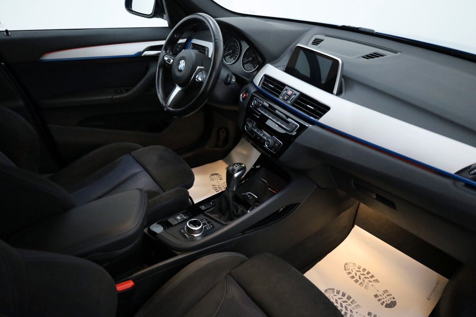 Fahrzeugabbildung BMW X1 xDrive 20d M Sport Alcant.,Navi,LED,Panorama