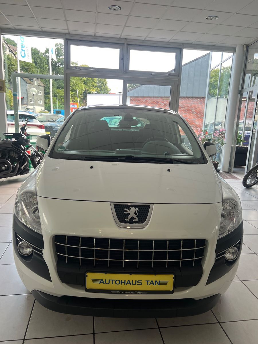 Fahrzeugabbildung Peugeot 3008 Business-Line Automatik