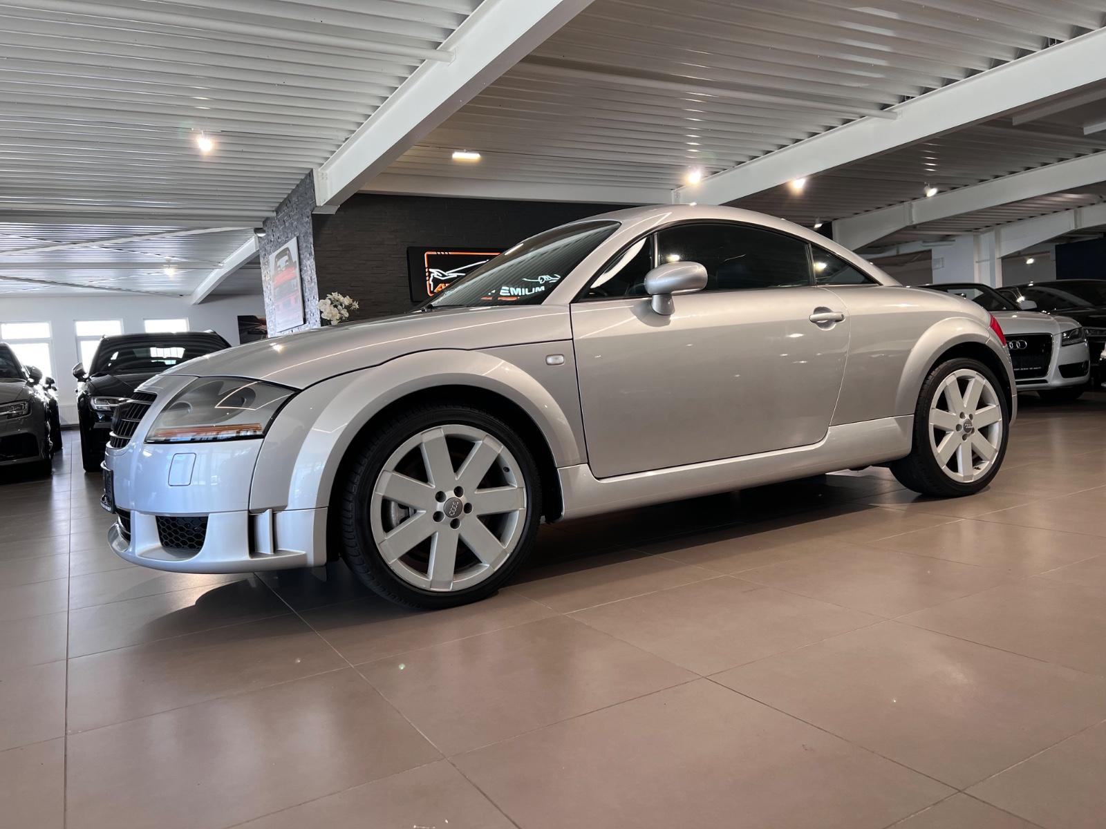 Audi TT Coupe 3.2 V6 DSG quattro BOSE NAVI KETTEN NEU