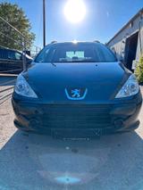 Peugeot 307 - Peugeot 306