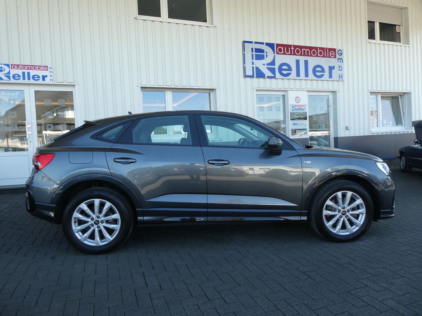 Audi Q3 45 TFSI e S line foto 7
