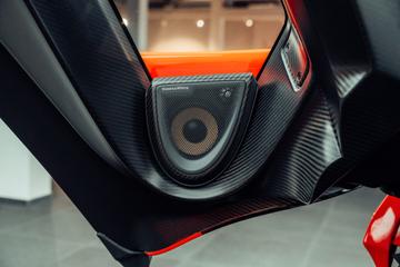 2019 Mclaren SENNA GTR thumbnail 12