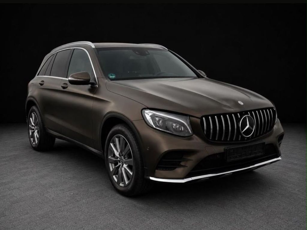 Image of Mercedes-Benz GLC 250