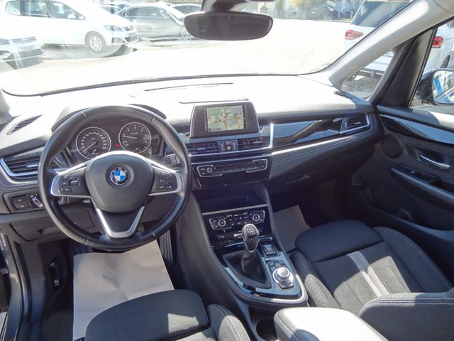 Fahrzeugabbildung BMW 218d Active Tourer/150PS/Navi/PDC/