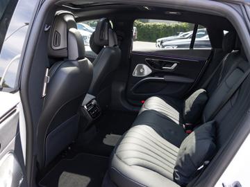 2021 Mercedes-BENZ EQS 照片 6