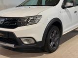 Dacia Sandero II Stepway Celebration TCe 90 Kamera 1Hd - gebrauchte Dacia Limousine