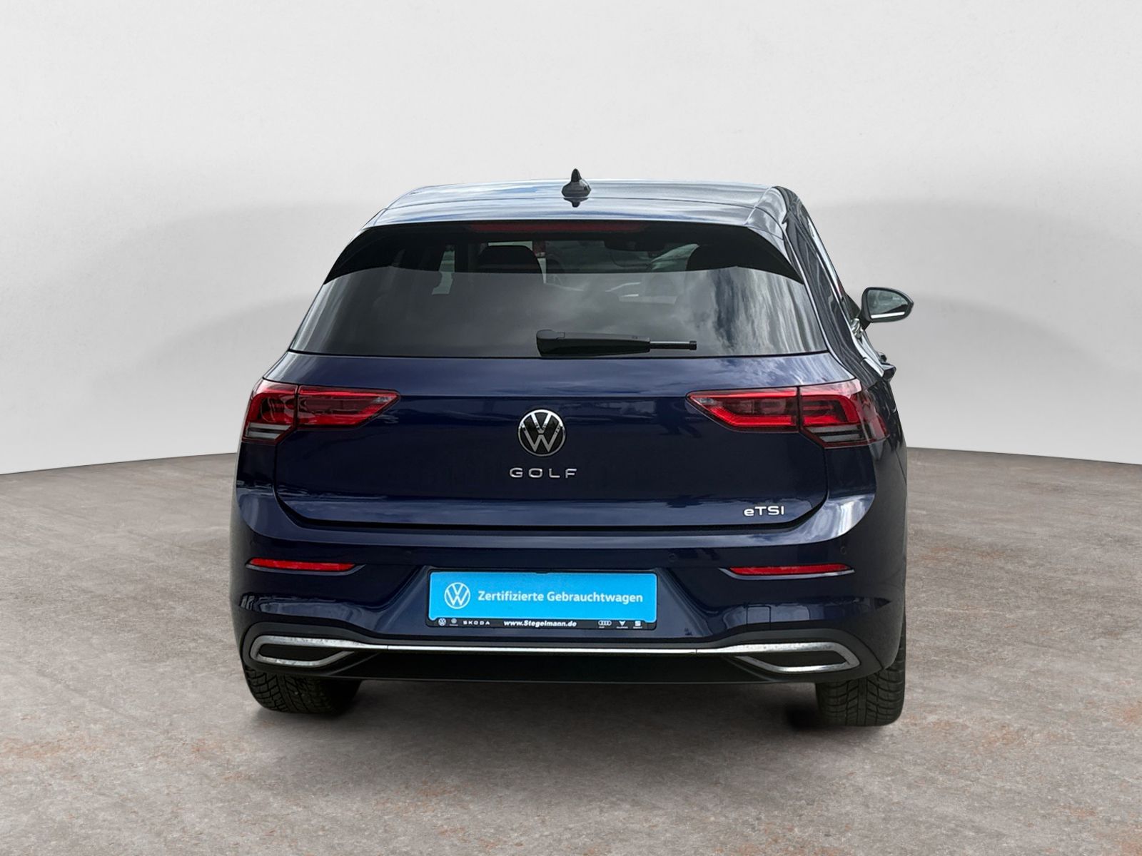Volkswagen Golf VIII 1.5 eTSI DSG Style LED Kamera App-Con foto 5