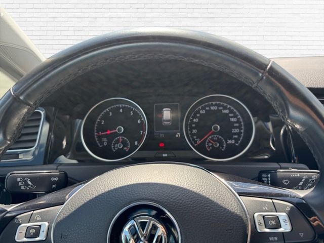 Fahrzeugabbildung Volkswagen Golf Variant 1.5 TSI ACT Highline KLIMA LED NAVI