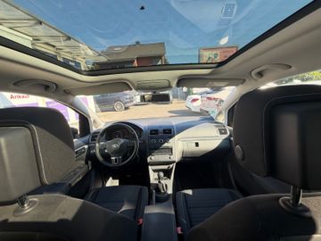 Volkswagen Touran - 8