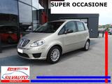 Lancia Musa 1.4 Ecochic Gold - silberne Lancia MUSA