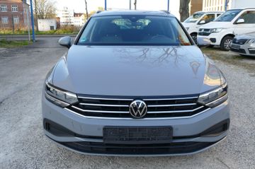 Volkswagen Passat Variant - 1