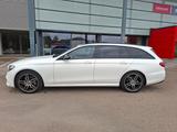 Mercedes-Benz E 220 d T-Modell AMG Line Night Edition - Mercedes-Benz E-Klasse: T Modell AMG