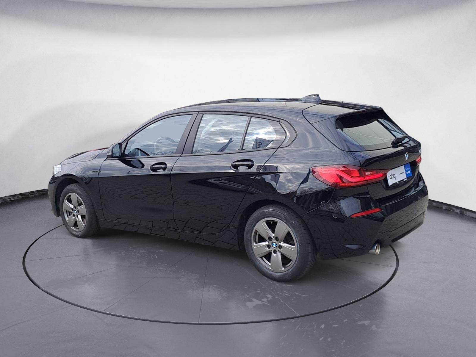 BMW 116i Limousine Advantage PDC Sitzheizung LED Nav