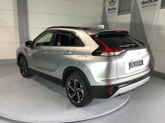 Fahrzeugabbildung Mitsubishi Eclipse Cross PLUS PHEV 4WD 5 Jahre Garantie