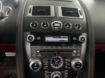 صورة مصغرة 18 لـ 2014 Aston Martin RAPIDE