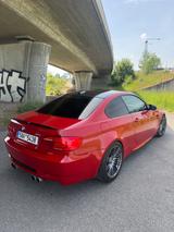 BMW M3 M3 - BMW M3 mit Benzin-Antrieb: Rot