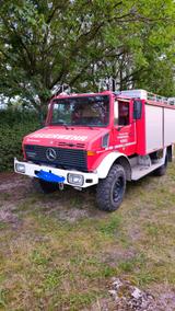 Mercedes-Benz Unimog U 1300 L / 37 - Mercedes-Benz U 1300
