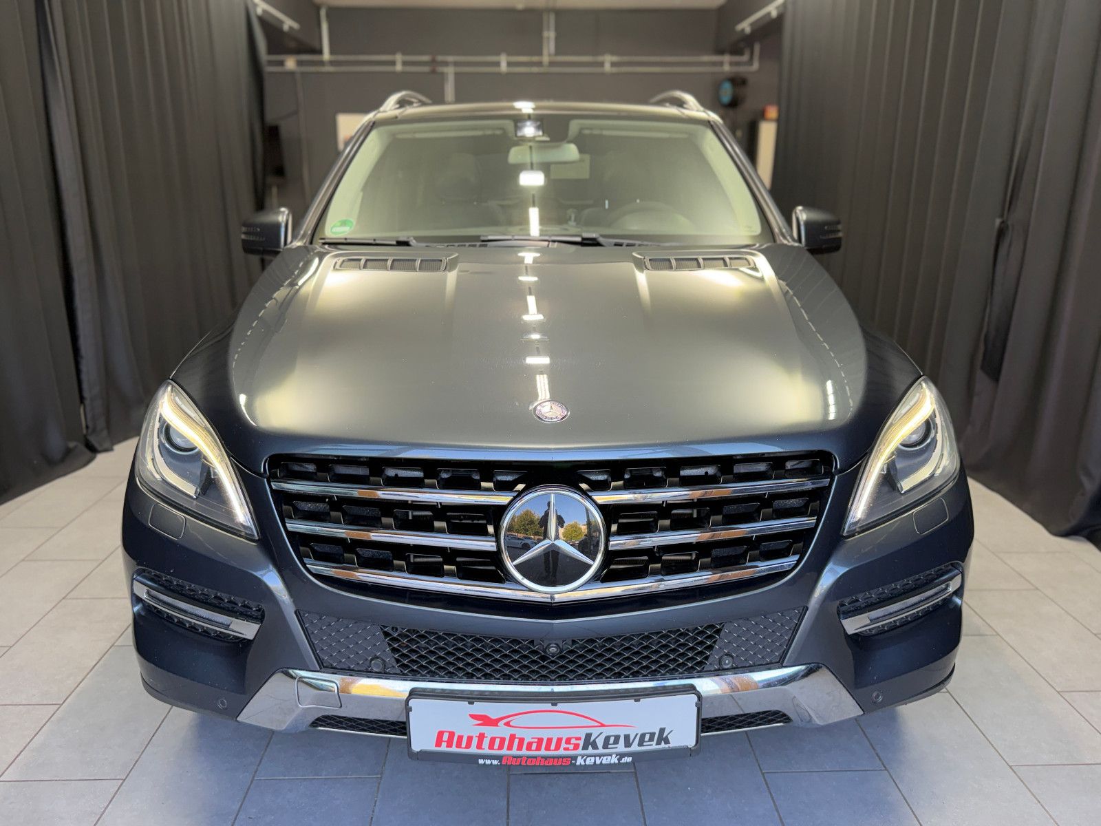 Fahrzeugabbildung Mercedes-Benz ML 350 4Matic |AHK|LUFT|PANO|U-FREI
