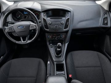 Ford Focus - 9
