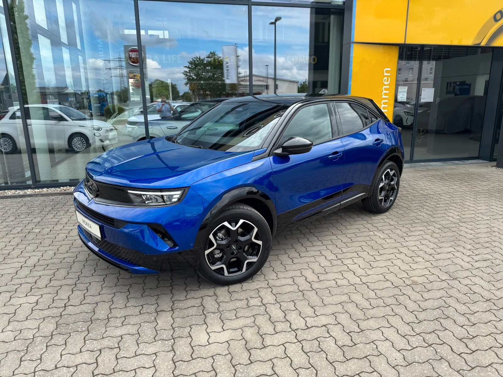 Opel Mokka ULTIMATE 1.2 Hybrid Turbo 145 PS eDCT imagem 2