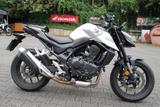 Honda CB750 Hornet - HONDA CB750