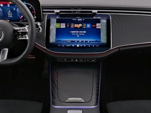 Mercedes-Benz E 220 d T-Modell AMG Line Edition Night Panorama