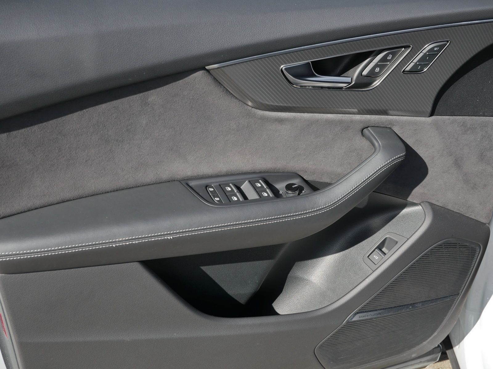 Audi RSQ8 - Bild 22
