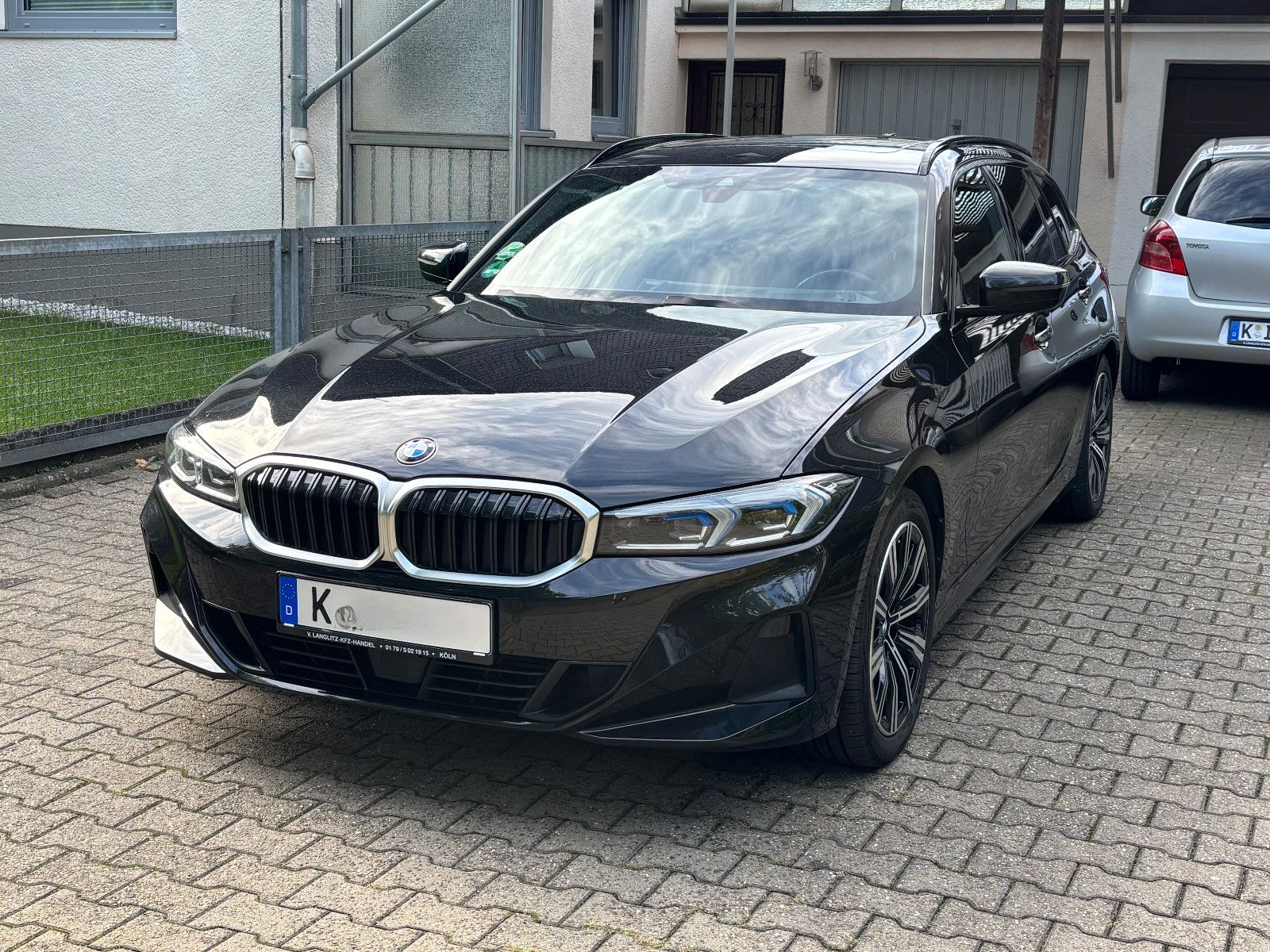 BMW 320d Touring Sport TopAusstattung 18" Pano StdHz imagem 3
