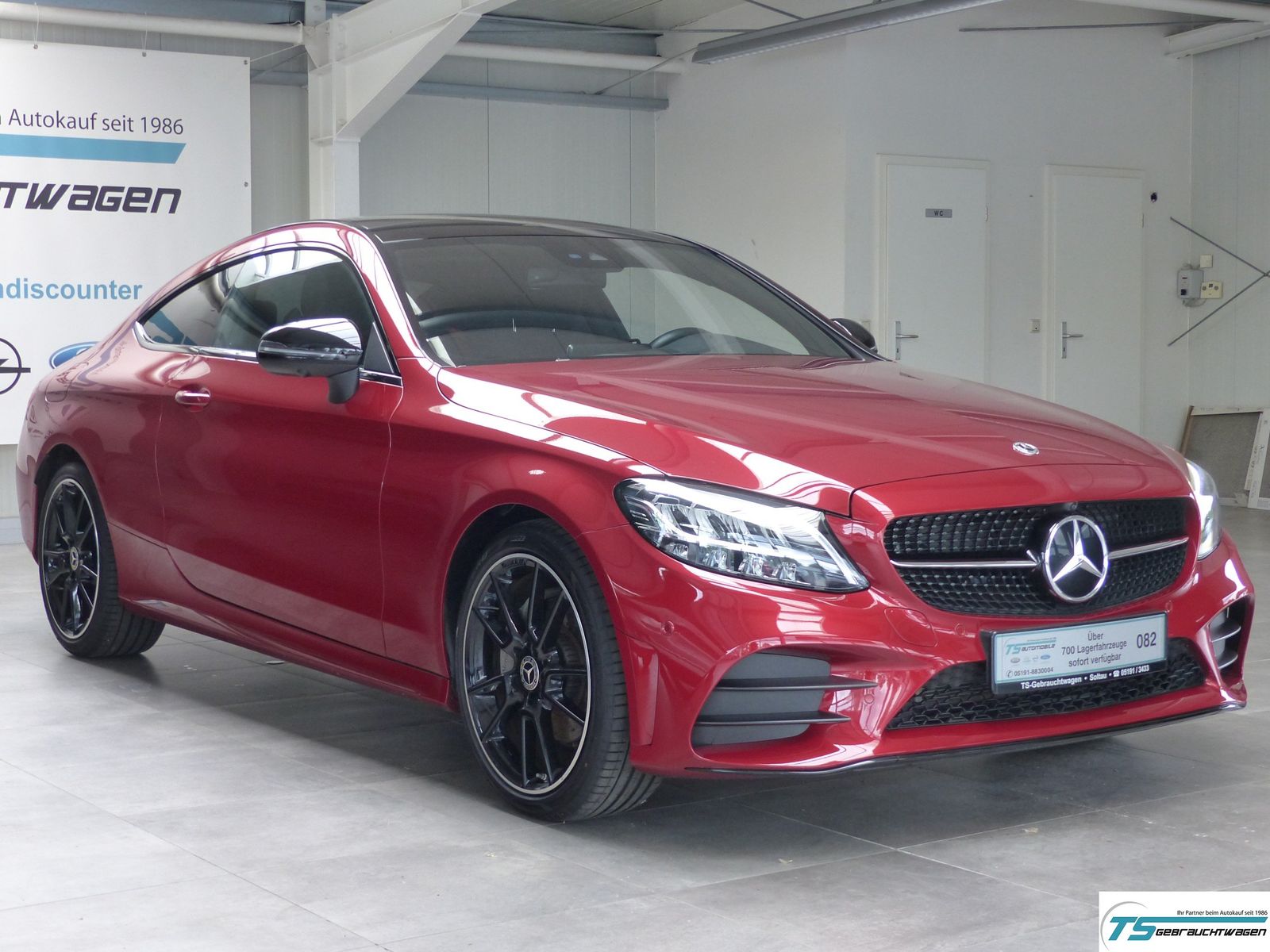 Mercedes-Benz C 200 Coupe AMG Plus Night Head-up Pano ACC Totw foto 3