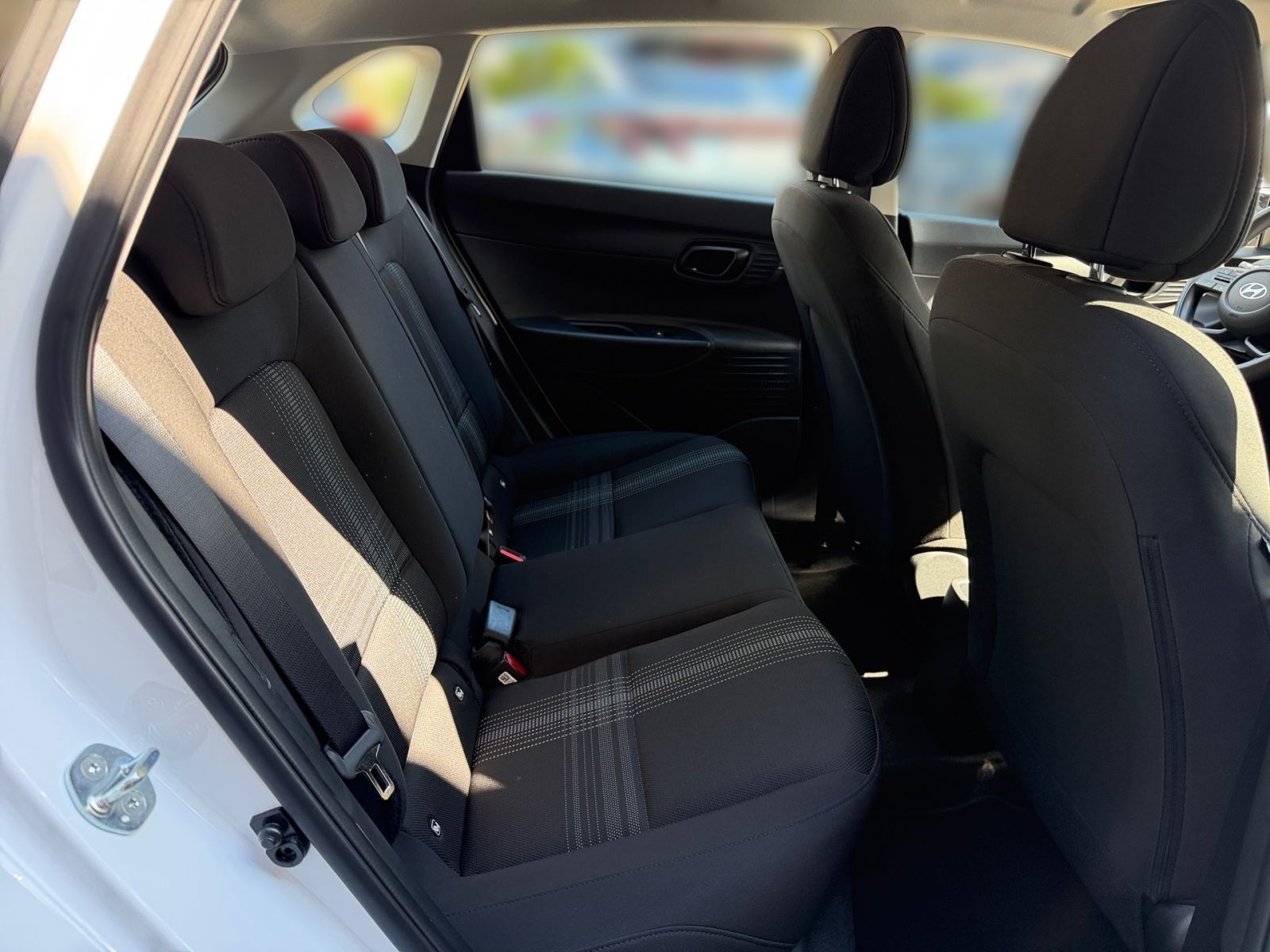 Fahrzeugabbildung Hyundai i20 1.0 T-GDI Select Navi Kamera Allwetter