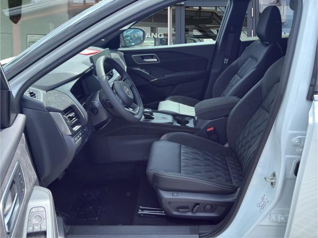 Nissan Qashqai Tekna+ 1.3 DIG-T °LED°PGD°RFK°HUD°BOSE°