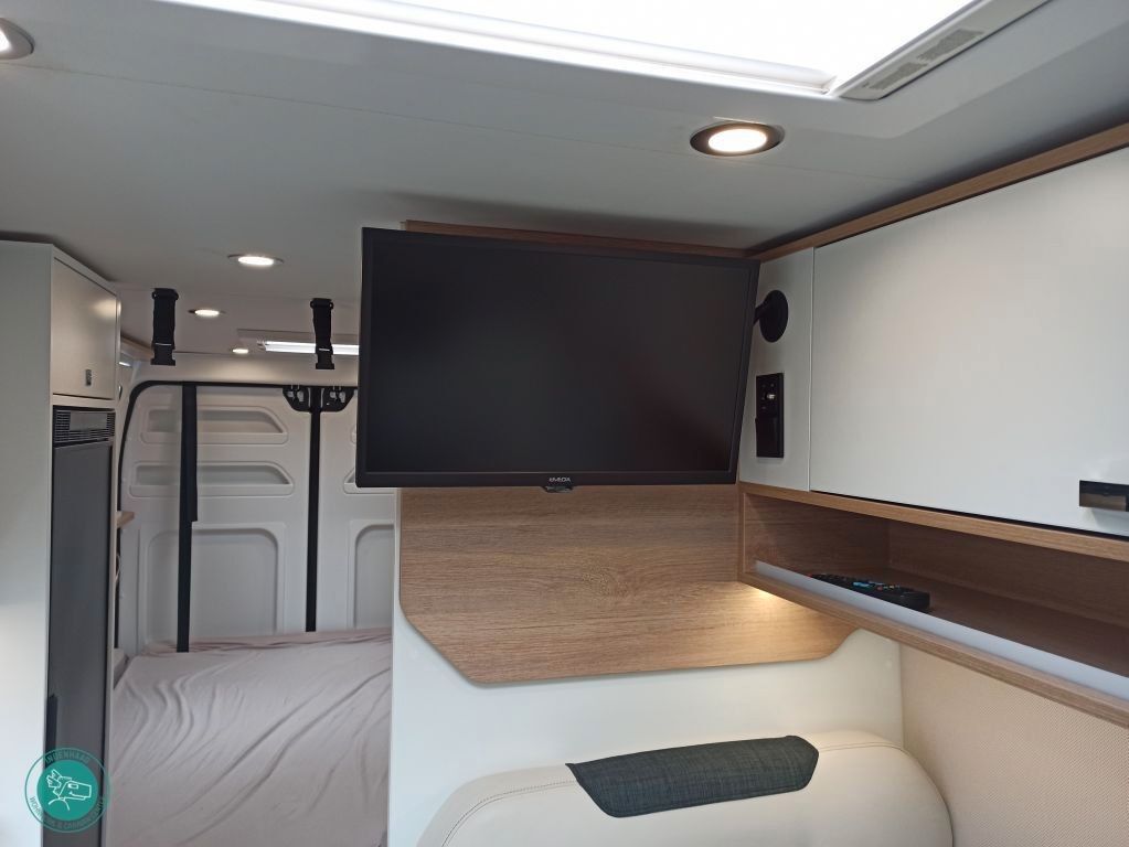 Fahrzeugabbildung Mooveo VAN 63 XL, 1.Hand, SAT/TV Solar Hubbett