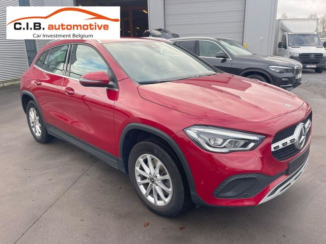 Mercedes-Benz GLA 250 e Stoelverwarming / Navi / Half Leather 