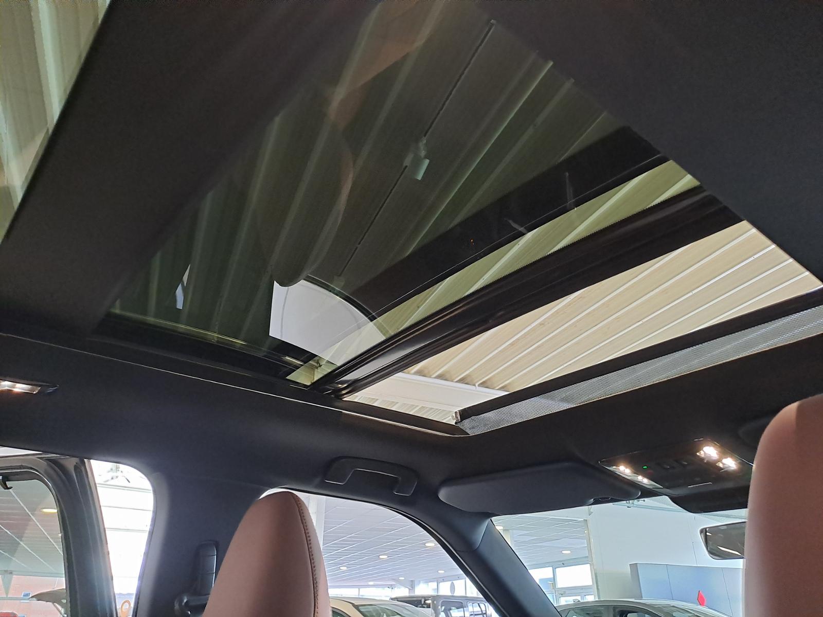 Mitsubishi Outlander 2.4 PHEV 100 kW S-AWC Top