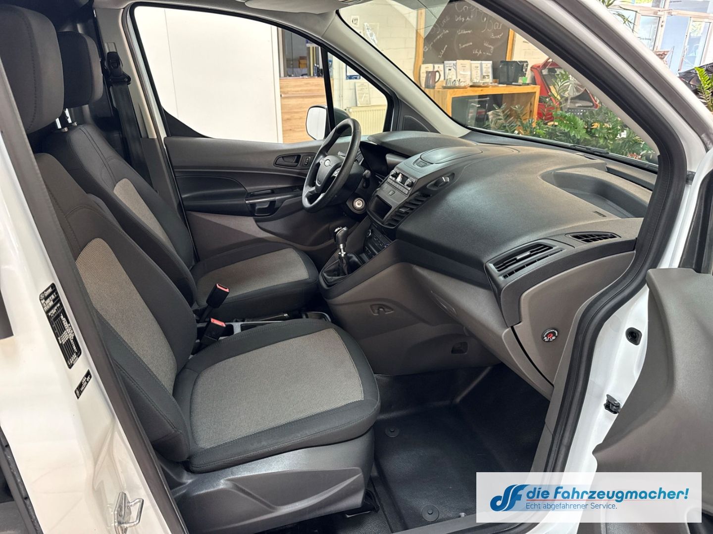 Fahrzeugabbildung Ford Transit Connect Kasten lang 1.5 EcoBlue EU6d-T S