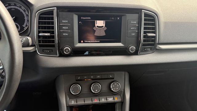 Foto Nummer 18: SKODA Karoq