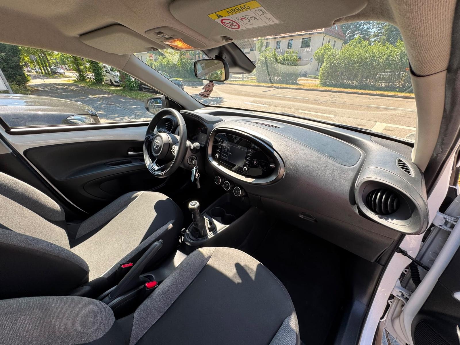 Toyota Aygo X Play Klima Kamera Multi Allwetterreifen