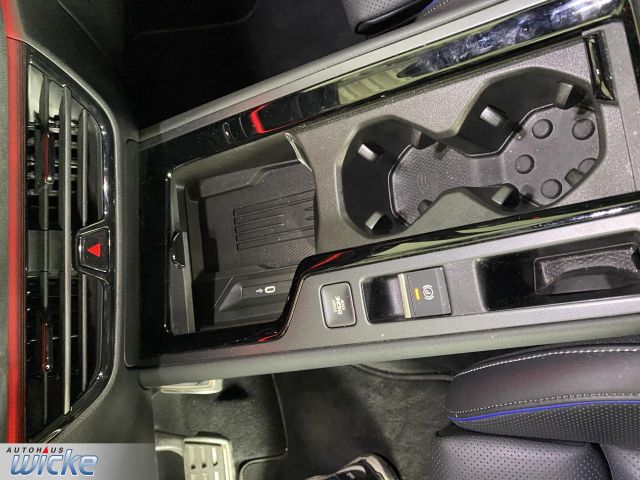 Passat Variant 2.0 TDI DSG R-line NAVI KLIMA PAN