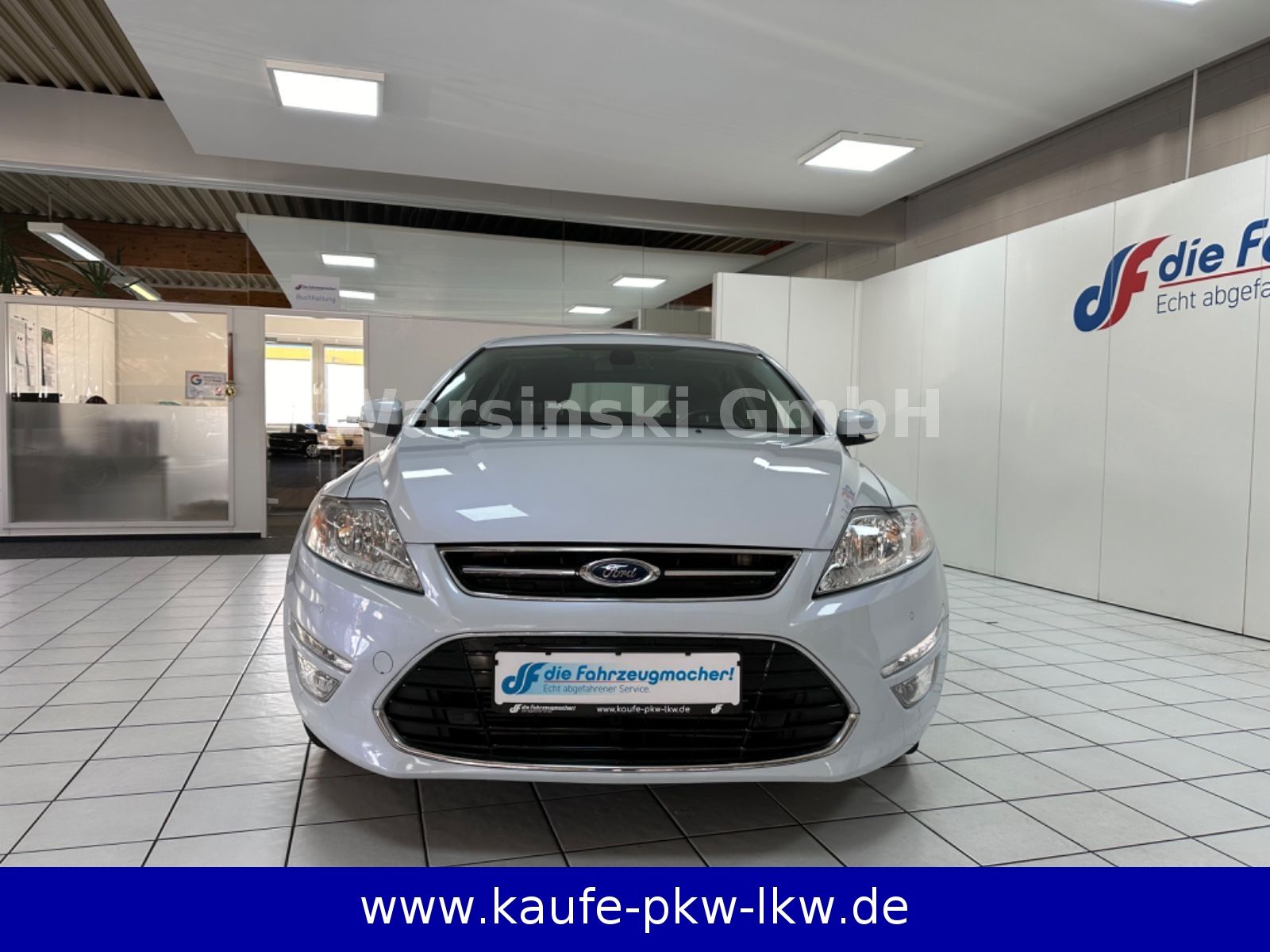 Fahrzeugabbildung Ford Mondeo Lim. Titanium*NAVI*PDC*Automatik*ZV