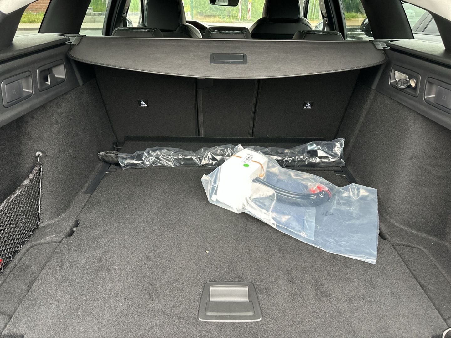 Fahrzeugabbildung Peugeot 308 SW ALLURE BlueHDi 130 EAT8 Navi  ACC CarPlay