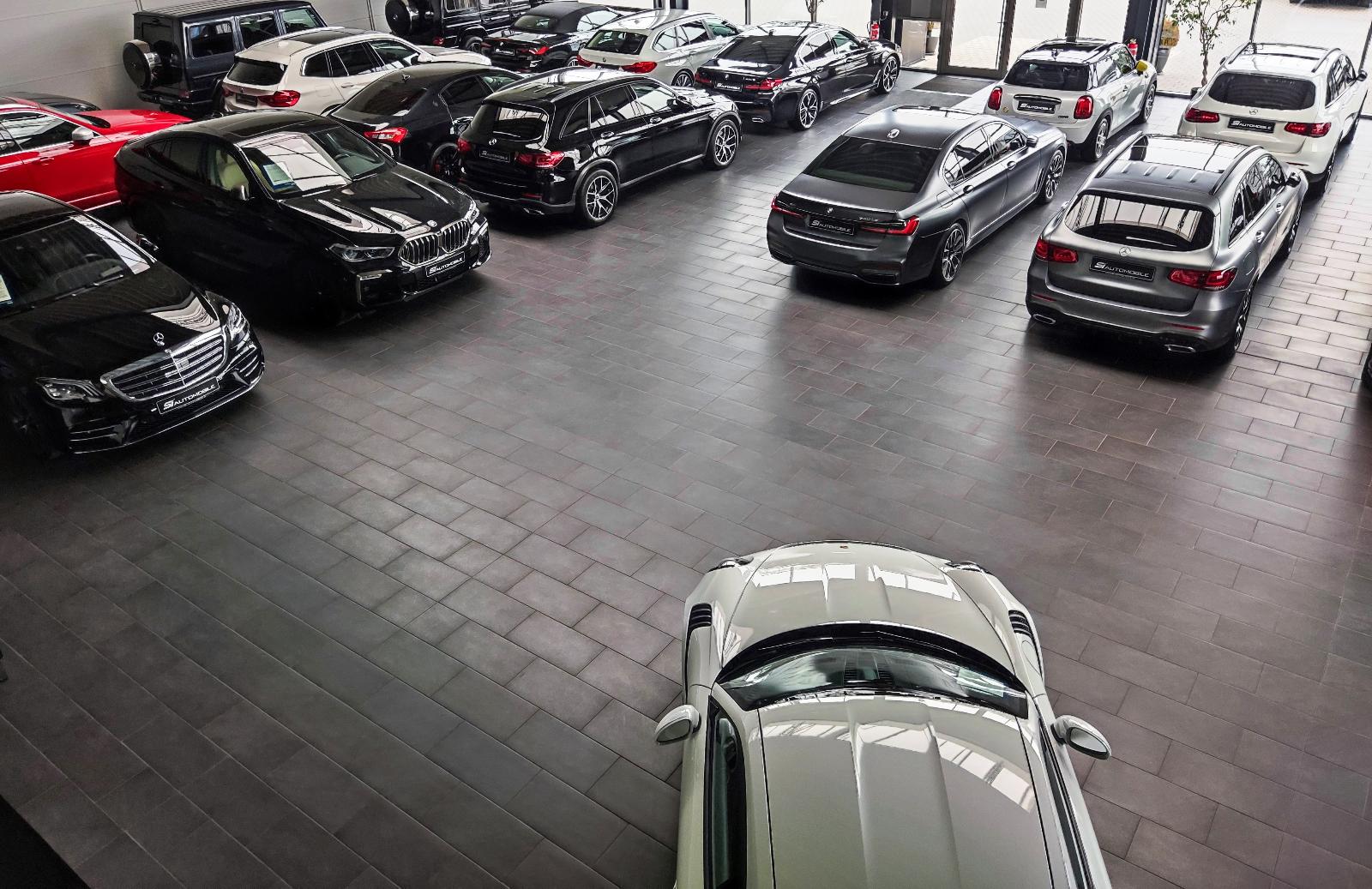showroom-image-main