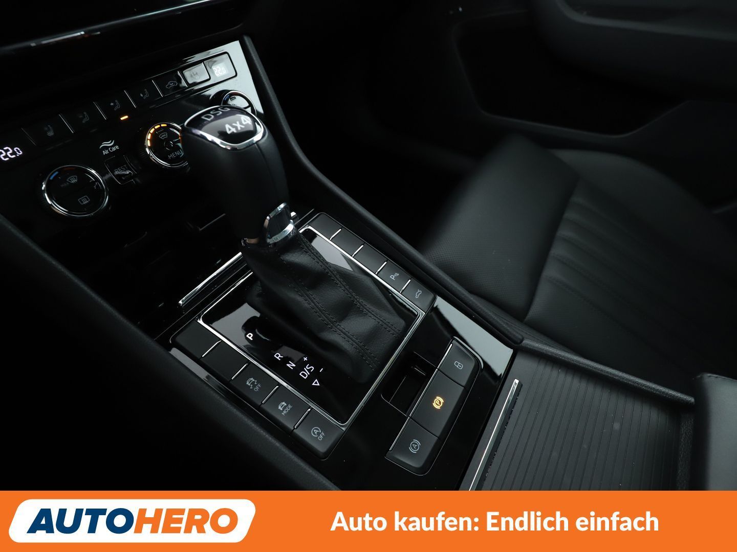 Skoda Superb 2.0 TSI Laurin & Klement 4x4 Aut NAVI CAM foto 23