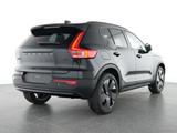 Volvo XC40 B3 B DKG Ultra Black Edition H/K 360° PANO - Volvo XC40: Ultra Black Edition