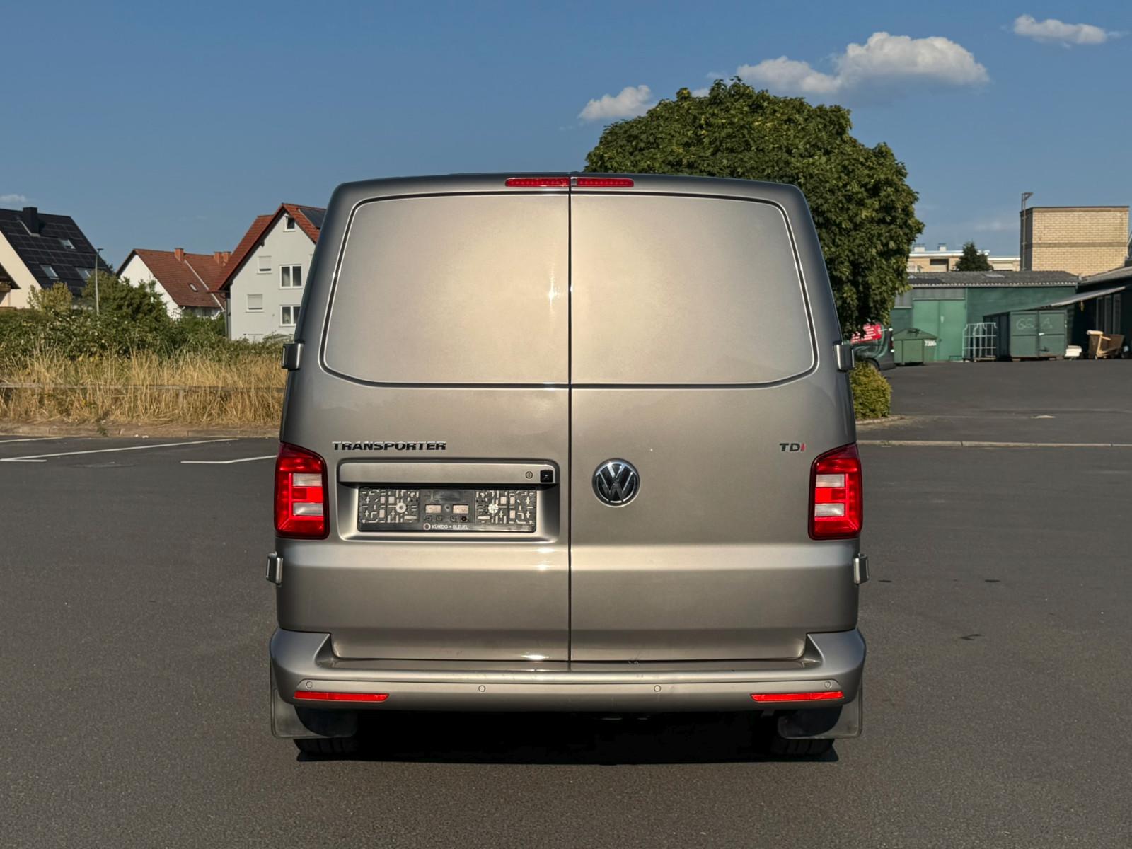 Volkswagen T6 Transporter Kasten L2 Led Navi AHK DSG