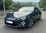 Toyota GT86 2,0-l-Boxermotor - Grau - 8-fach bereift - Toyota GT86 aus 2015